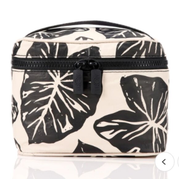 Aloha Collection   Cabin Crew Kit Kalo  NWT - Picture 4 of 4